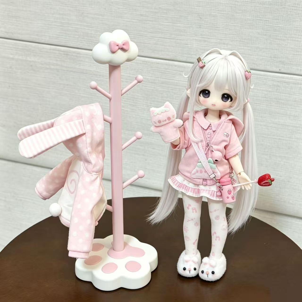 Kawaii InsCat Paw Base Floor-S - Resin Art Baby review and price